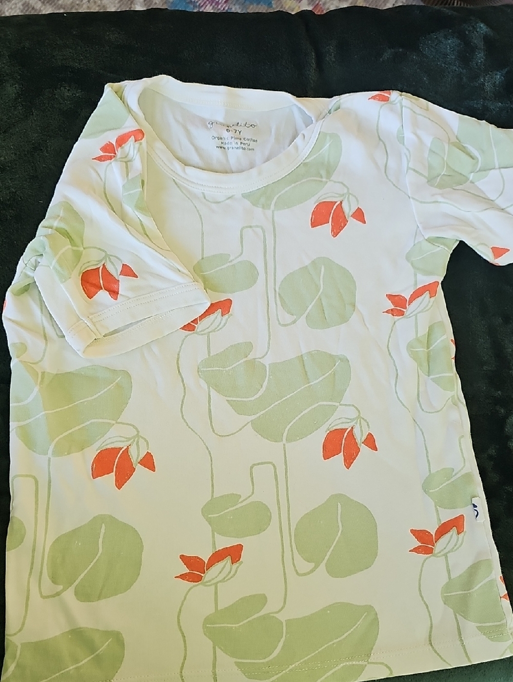 Granelito Kids Tee in White with Pale Green Accents